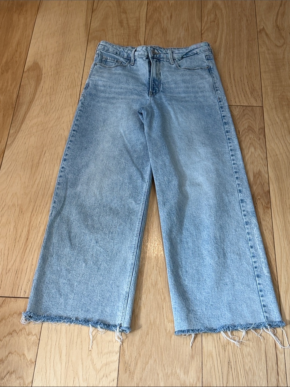 Old Navy Light Blue Wide-Leg Cropped Jeans